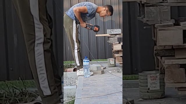 Как правильно пользоваться болгаркой смотреть онлайн