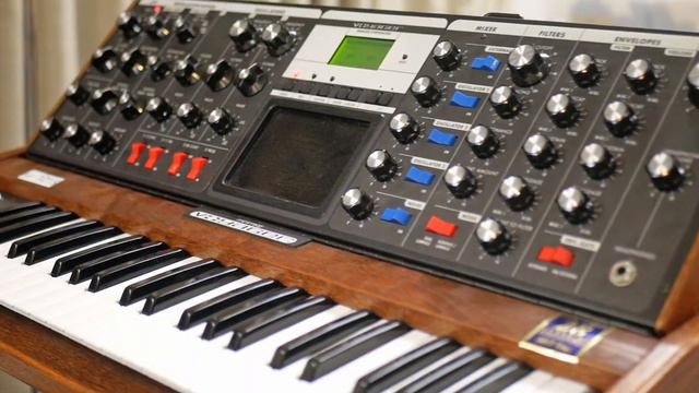 Synthplex Mini Tour смотреть онлайн