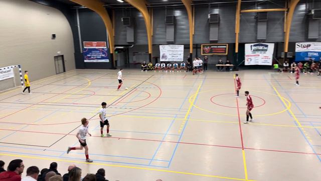 F,L,A,B Zutendaal & R, Standard De Liege. 1e,helft #flabzutendaal #zutendaal #standard #sport смотреть онлайн