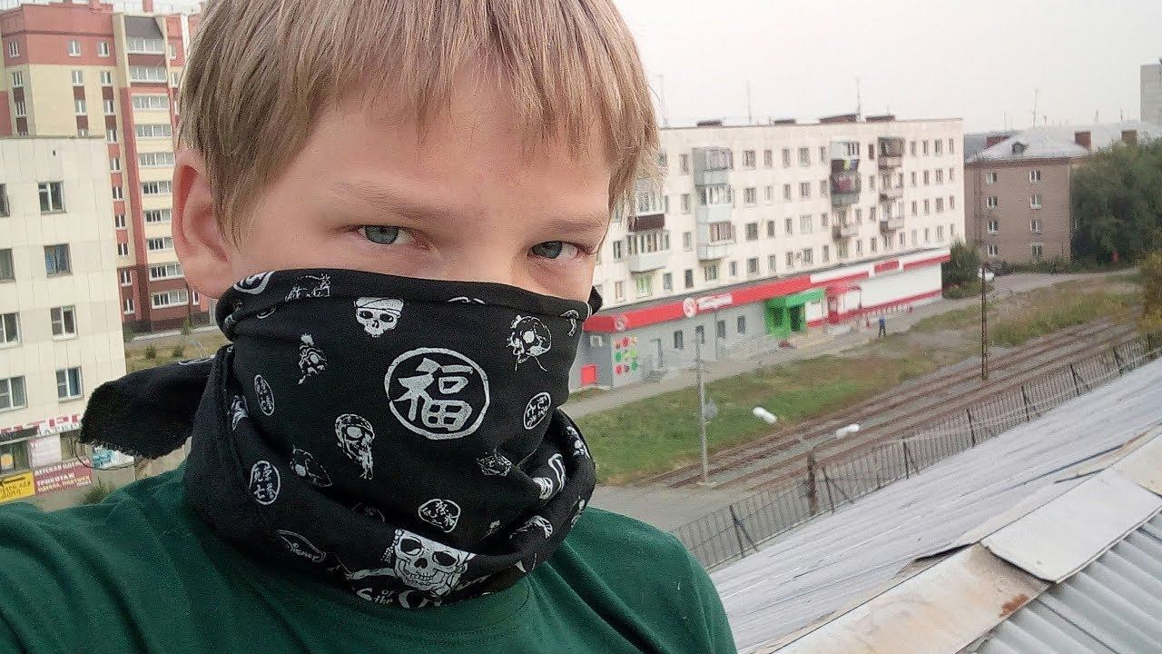 ДЕРЗКИЙ ШКОЛЬНИК РАЗОБЛАЧАЕТ КОТАЙНА! смотреть онлайн