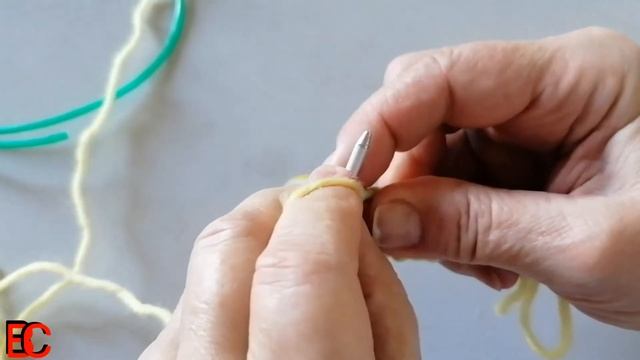 Вяжем на спицах соты.