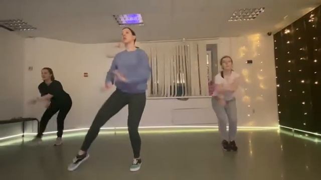 Джаз-фанк • Феникс - танцы и йога в Зеленограде смотреть онлайн