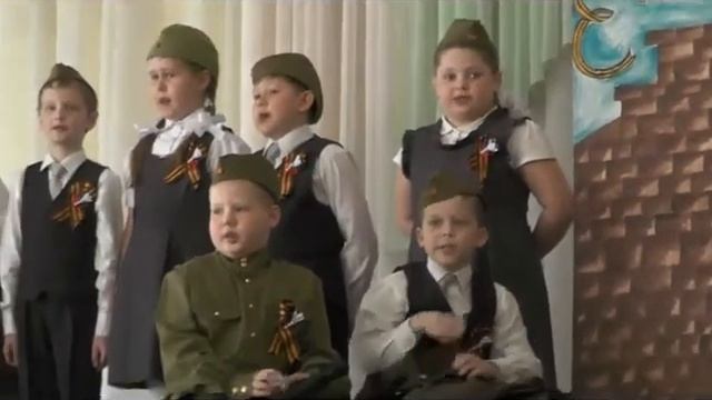 Фестиваль военно-патриотической песни (1-е классы школы №53 г. Самары) смотреть онлайн