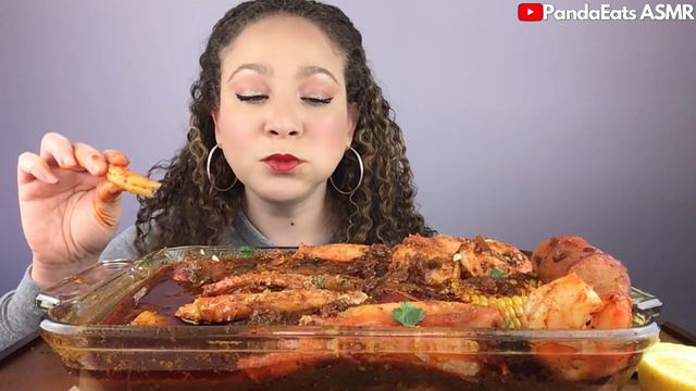 ASMR DESHELLED SEAFOOD BOIL| KING CRAB & TIGER SHRIMP IN BLOVES SMACKALICIOUS SAUCE| EATING SOUNDS смотреть онлайн
