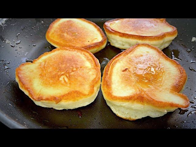 В Чем СЕКРЕТ? Самые ПЫШНЫЕ ОЛАДЬИ НА КЕФИРЕ! Быстрый и Вкусный Завтрак смотреть онлайн