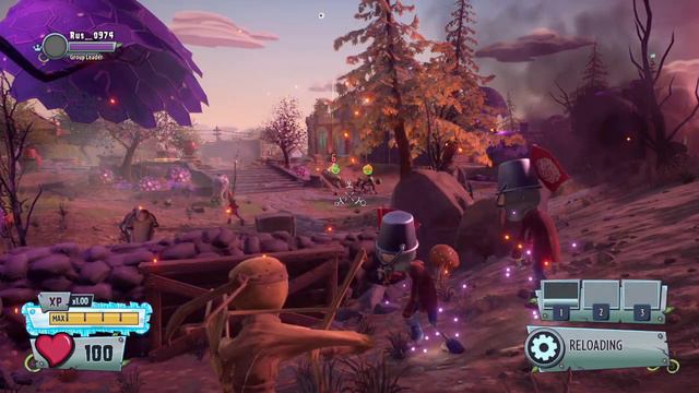 PvZ GW2 Backyard Battleground #7 - Смотрю на разные версии экспериментов человека в Frosty Editor смотреть онлайн