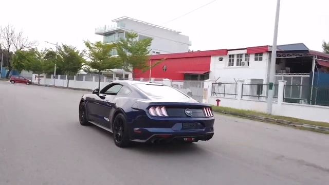 FORD MUSTANG 2.3 ECOBOOST NEW FACELIFT смотреть онлайн
