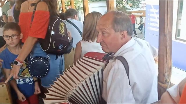 Ретро трамвай в Донецке смотреть онлайн