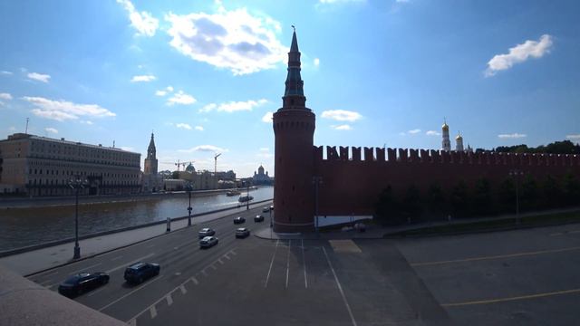 Прогулка по городу в самом центре - ГУМ и Красная площадь 2020 смотреть онлайн