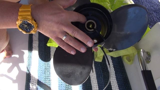 ЗАМЕНА ВИНТА НА КОЛОНКЕ В ПОЛЕВЫХ УСЛОВИЯХ смотреть онлайн