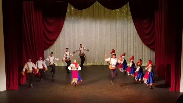 30. Нар. кол. сам. нар. тв. Сар. области ансамбль народного танца «Варенька» - «У нашей Кати» смотреть онлайн