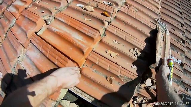 Жизнь в греческой деревне. Замена черепицы смотреть онлайн