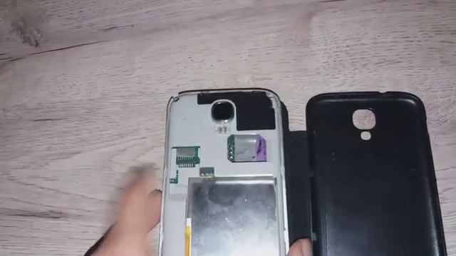 Как отличить оригинал от подделки + разбор Samsung Galaxy S4 mini (подделки) смотреть онлайн