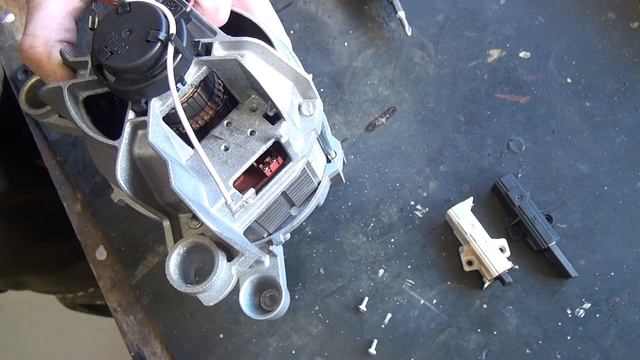 Bauknecht Waschmaschine schleudert nicht - Kohlebürsten tauschen смотреть онлайн