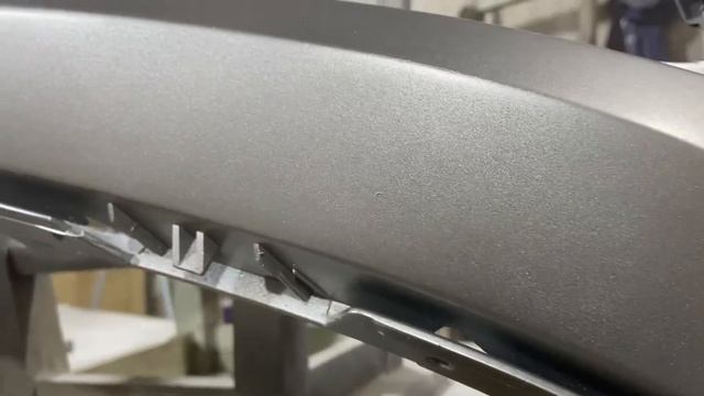 Окрас бампера Опель Астра в «СЕРЕБРО» смотреть онлайн