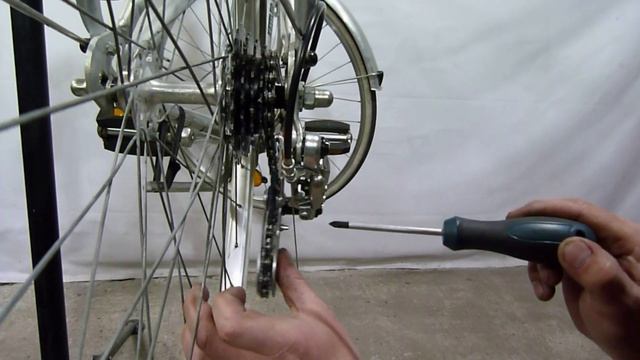Kettler Alu-Rad.  Настройка заднего переключателя SHIMANO.