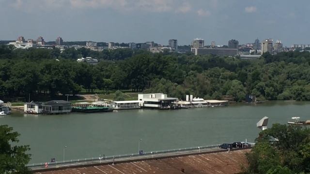 Сербия Белград,улица князя Михаила. смотреть онлайн