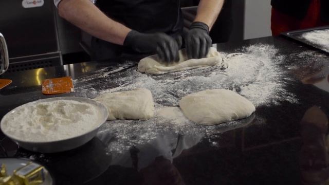 Fresh Homemade Baguettes - Baking with Convotherm combi oven смотреть онлайн