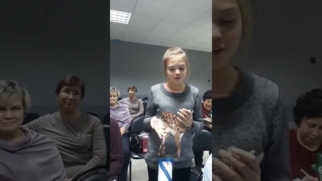 12 летняя Арианда про холодные контакты.mp4 смотреть онлайн