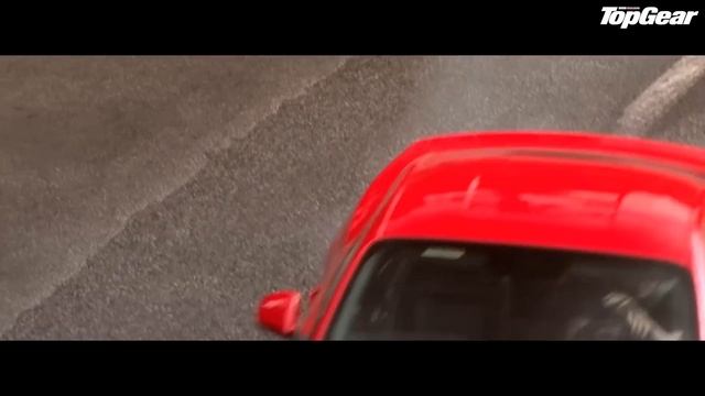 Ford Mustang: GT V8 (2015) vs GT 390 Bullitt (1968) смотреть онлайн