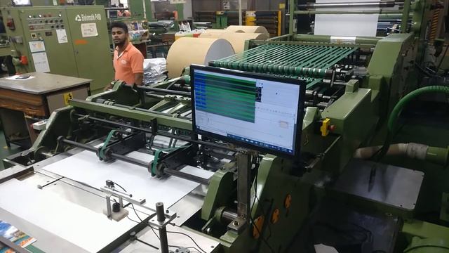 Quality Defect Detector for a Production Line Using Machine Learning смотреть онлайн