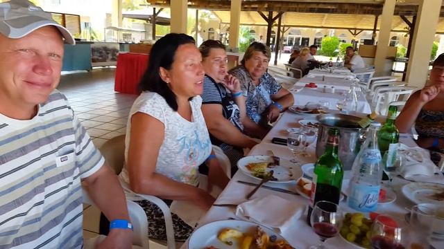 Отзывы туристов об отеле Zita Beach, Зарзис, Тунис + English subtitles смотреть онлайн