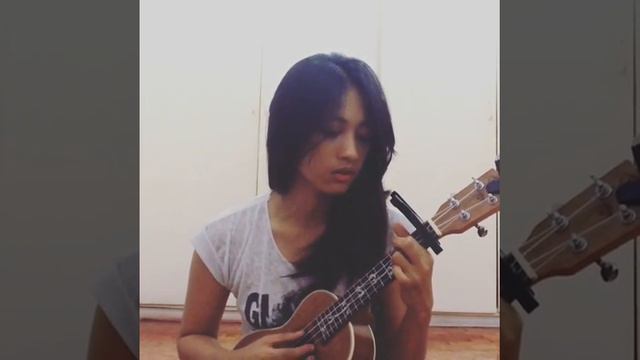 Stay - Lisa Loeb (Ukulele Short Clip) смотреть онлайн