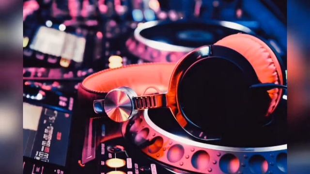 А ты платочком махала (Remix) смотреть онлайн