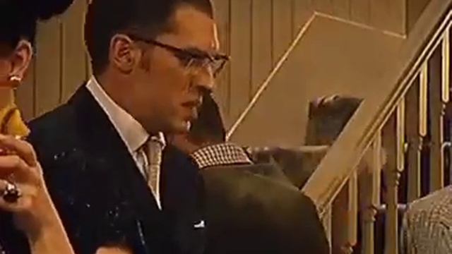 Том Харди тенцует (мем) смотреть онлайн