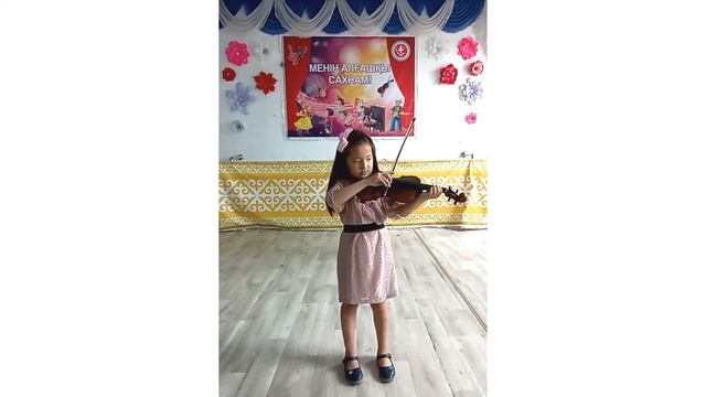 "Мишка с куклой" - Нургаликызы Амина, скрипка, 8 лет. смотреть онлайн