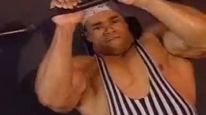 Упражнения за трицепс с Шон Рей и Кевин Леврон