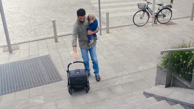 Коляска Chicco Goody смотреть онлайн