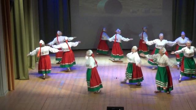 Эстонский танец «Päevaloits» - Женская группа АНТ ”Сувенир“- Sillamäe Kultuurikeskus (04.05.2019). смотреть онлайн