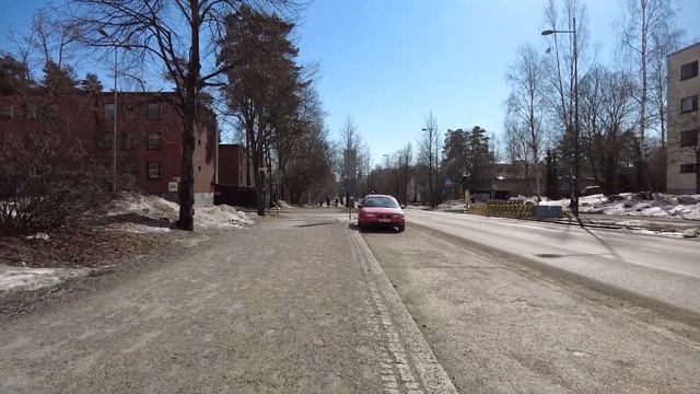 Walking in Espoo Finland - Matinkylä ( 1 April 2022 ) смотреть онлайн