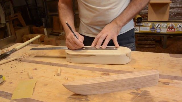 Making a Tailor's Clapper/Point Presser - Woodworking смотреть онлайн