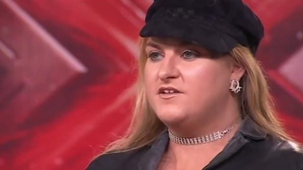 FUNNIEST X Factor Moment Ever?! Sharon Osbourne WALKS INTO A DOOR | X Factor Global