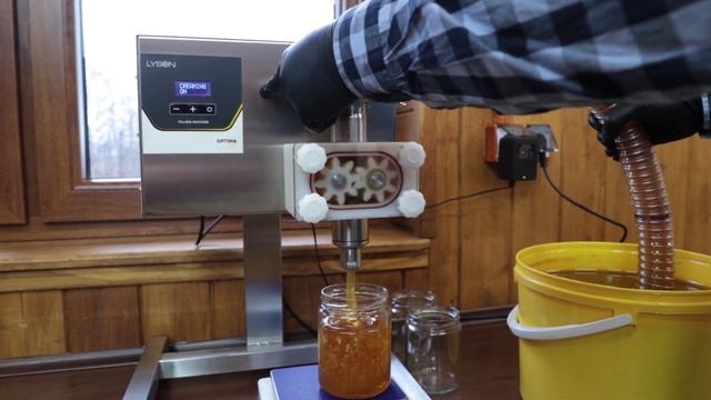 Лучший способ розлива меда по банкам. Насос - дозатор Lyson. смотреть онлайн