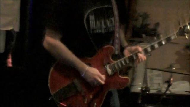 Blackjack Blues Band (When things go wrong) It Hurts Me Too. смотреть онлайн