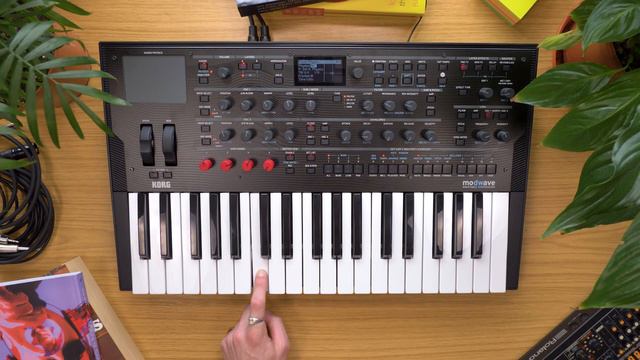 What Even Is A Wavetable Synth? The Korg Modwave Wavetable Synthesizer смотреть онлайн