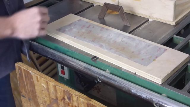 Turning a Red Oak and Wenge Bowl on the Lathe смотреть онлайн