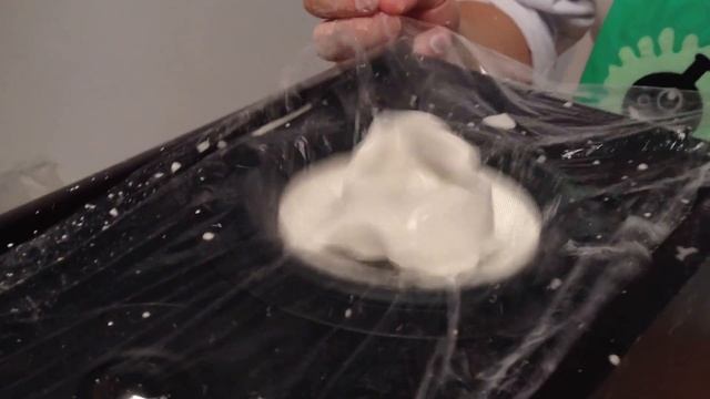 Неньютоновская жидкость на динамике. Супер фигуры )))