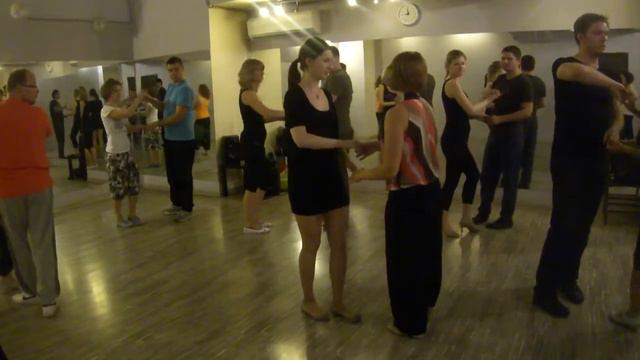 Сальса касино энчуфла добле. Salsa casino video Enchufla Doble. смотреть онлайн