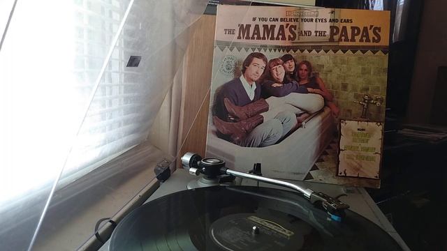 The Mama's and The Papa's "Somebody Groovy" смотреть онлайн