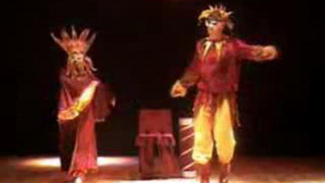 Foot-juggling(Жонглирование ногами) Misteriosa Venezia смотреть онлайн