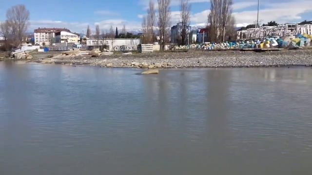 Устье Мзымты в Адлере смотреть онлайн