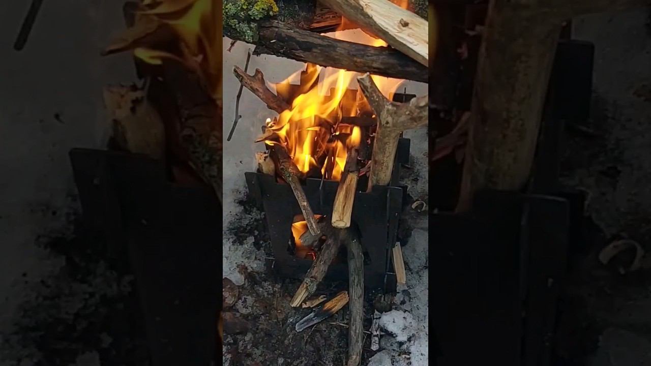 ПЕЧКА ИЗ СНЕГА??? ТАК ЛИ ОНА ХОРОША? #forestroach #выживание #бушкрафт #нож смотреть онлайн