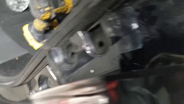 2015-2016 NISSAN MURANO REAR TAIL LIGHT REMOVE RI смотреть онлайн
