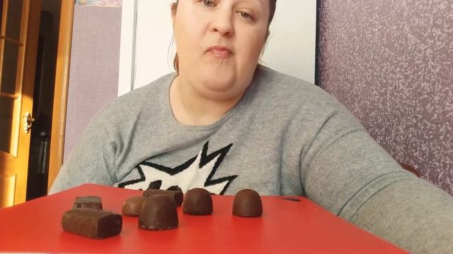 Мукбанг шоколадные конфеты?отвечаю на вопрос? смотреть онлайн