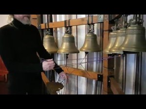 Простейшие элементы православного колокольного звона  (урок на курсах)