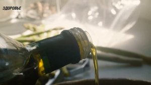 Как мгновенно пробить засор в кухонной раковине! Пробить раковину с содой и уксусом, если...